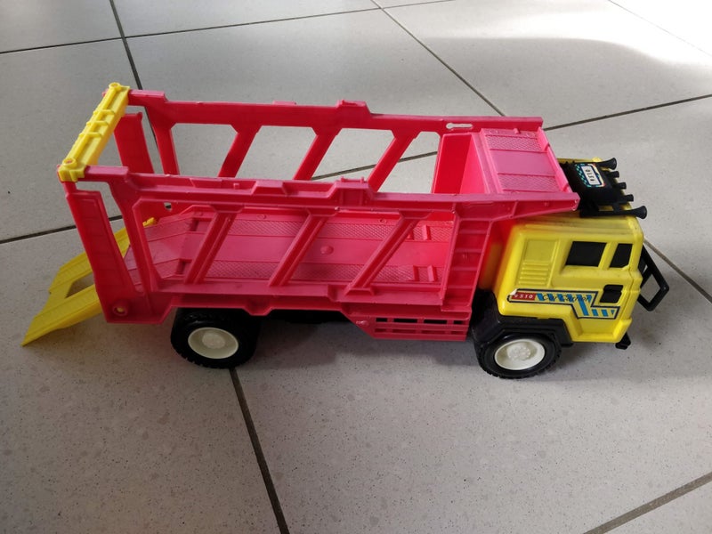 Plastic car hauler truck Carousel 2
