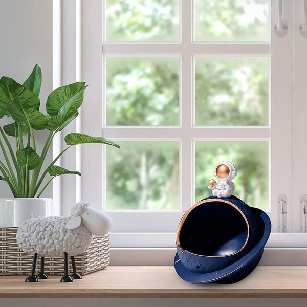 Astronaut Ashtray Luxury Cigar Ashtrays For Men Large Ceramic Tabletop Ashtray Carousel 5