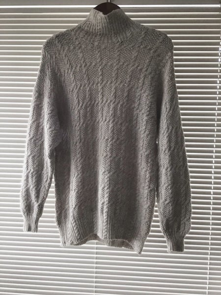 Gorgeous 100% Wool Cable Knitting Jumper Unisex Carousel 2