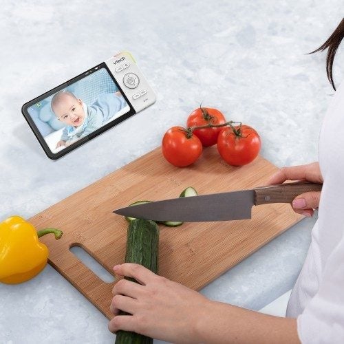 Vtech: RM5764HDV2 Smart HD Pan & Tilt Video Monitor with Remote Access Carousel 4