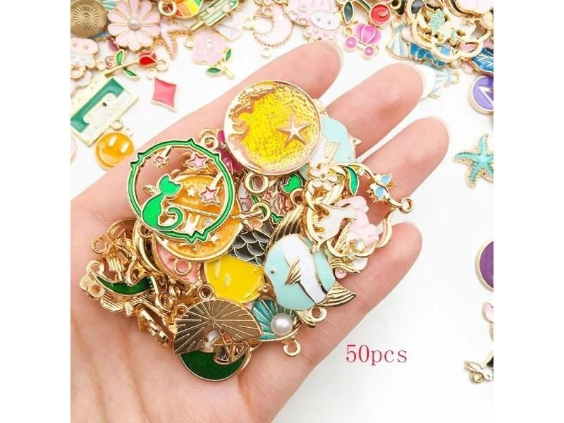 Mix Styles 20/30/50pcs Jewelry Making Charms Golden Enamel Plated Pendant For Carousel 1