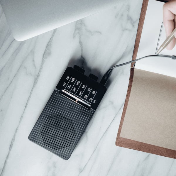 Sangean SR-36 AM/FM Pocket Radio Carousel 3