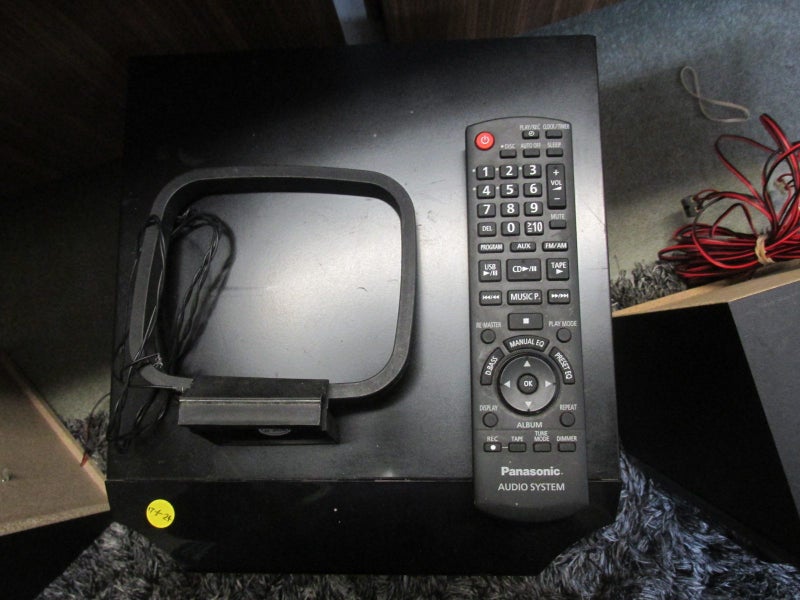 Panasonic SA-AK280 five disc stereo system Carousel 6