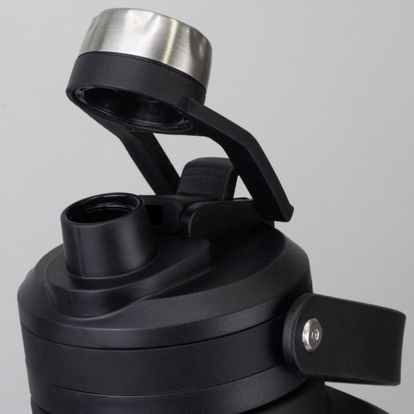 2L Vacuum Hydration Steel Bottle Carousel 1
