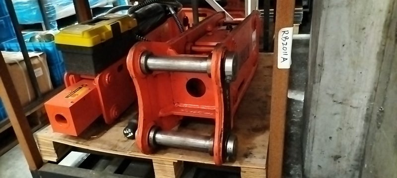 Clearance WY Rock Breaker for Kobelco SK60 or 4-7 ton similar diggers(used once) Carousel 2
