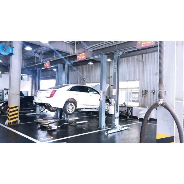 STEL-C10M | 2 Post Hoist clear floor 4.2T One side manual release 230V/1PH Carousel 2
