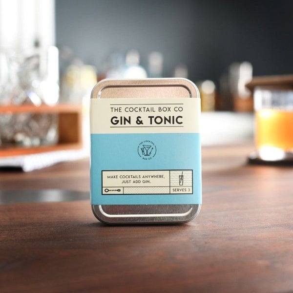 Gin & Tonic Cocktail Kit Carousel 5