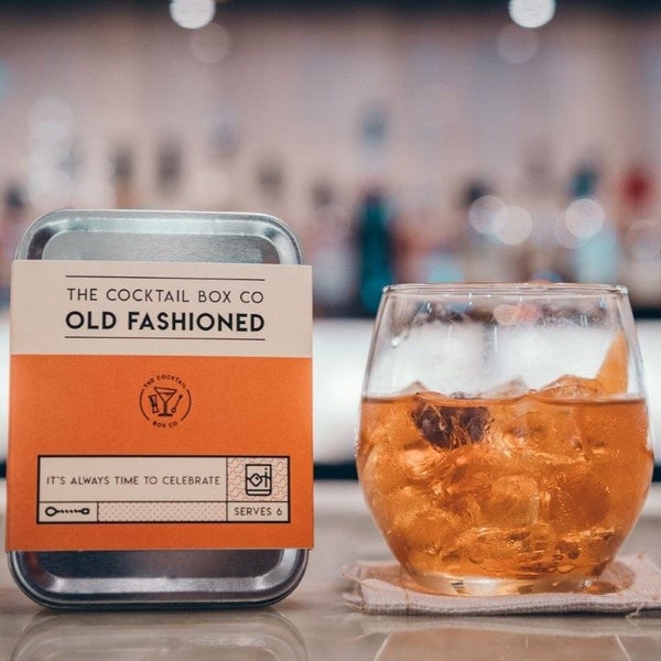 Old Fashioned Cocktail Kit Carousel 2