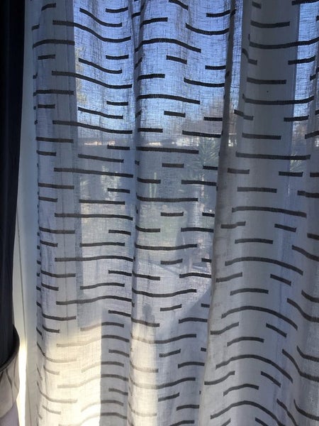 One slot head net curtain Carousel 2