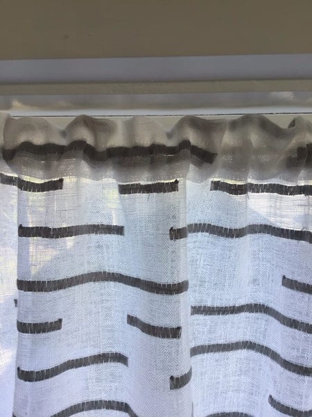 One slot head net curtain Carousel 5