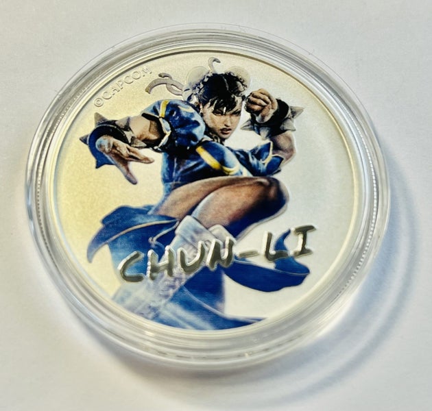 2022 1oz Tuvalu Street Fighter - Chun Li 9999 Silver Coloured BU Coin Carousel 1