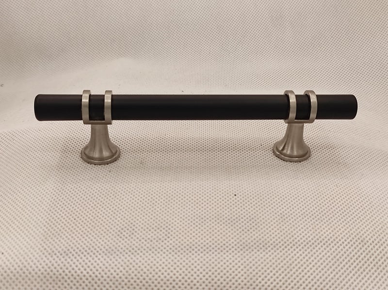 TBar Circular Cabinet Door and Drawer Handles 128mm Black/Brushed Nickel Carousel 2
