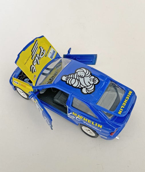 Burago Escort RS Cosworth Carousel 5