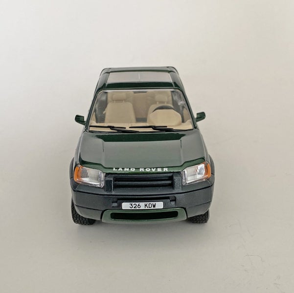 Burago Land Rover Freelander Carousel 2