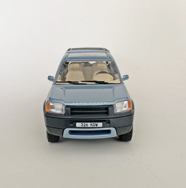 Burago Land Rover Freelander Carousel 2