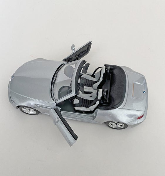 Burago BMW M Roadster Carousel 5