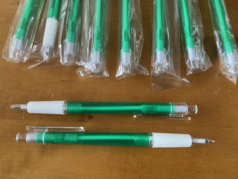 PENS BULK 10 BLACK INK PENS RETRACTABLE BALLPOINT PEN 10 PIECES $1 RESERVE Carousel 2
