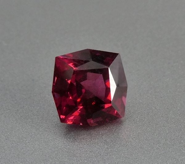 1.70CT EXCELLENT CUSTOM CUT RASPBERRY PINK 100% NATURAL RHODOLITE Carousel 1