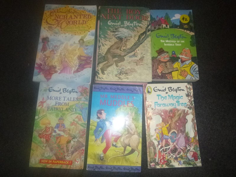 *Enid Blyton - PER BOOK Carousel 3