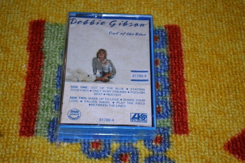 DEBBIE GIBSON Out of the Blue CASSETTE TAPE Carousel 1