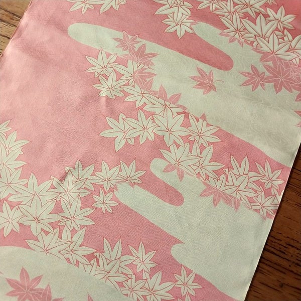 Japanese vintage Silk Kimono fabric Carousel 2