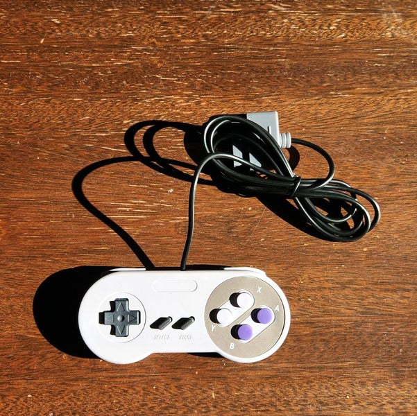 SNES / SFC Compatible Controller Carousel 1