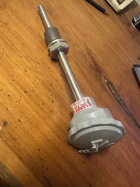Temperature sensor range - 200 < + 450 Deg C Carousel 1