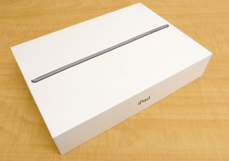Apple 8th Gen iPad 10.2 128GB Wi-Fi + Cellular 3G/4G Space Gray - Good Batter... Carousel 1
