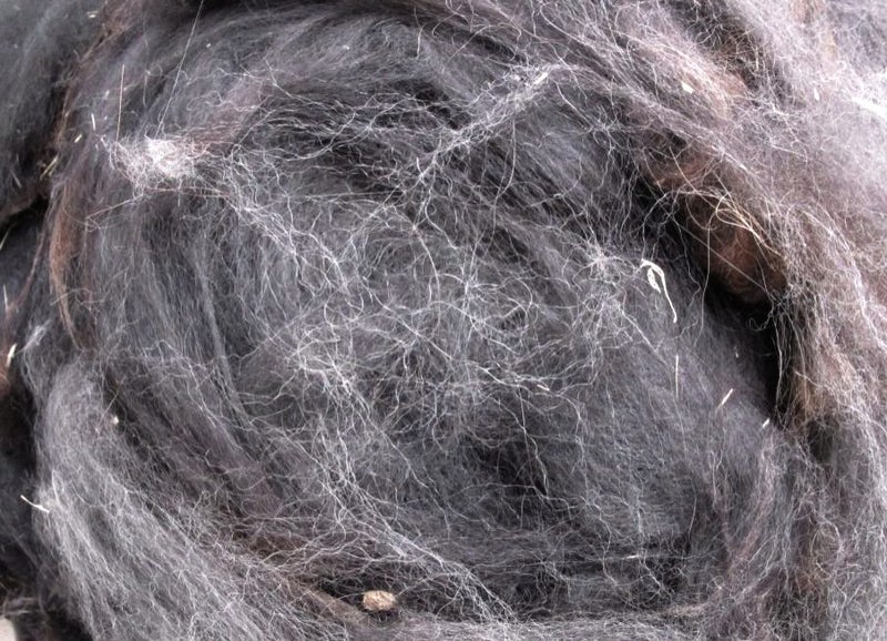 Llama Fleece #6, 1kg Chocolate brown with touch of grey. Carousel 1