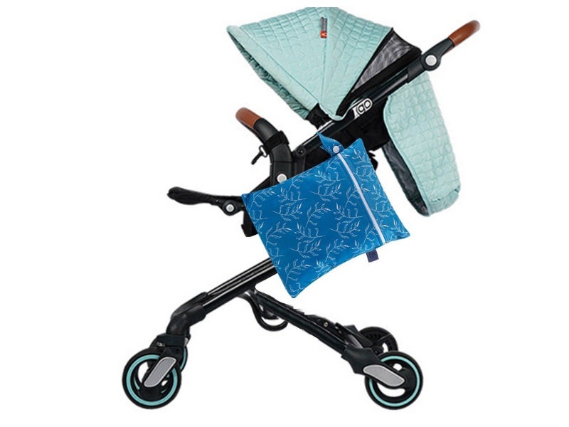 2Pcs Water Resistant Dry Wet Bag Reusable Diaper Storage Bag Swimsuits Bag Carousel 2
