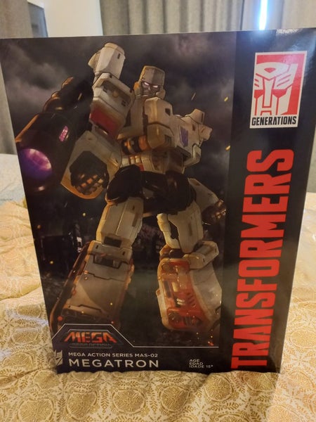 Transformers Megatron MAS-02 MEGA ACTION SERIES Carousel 5