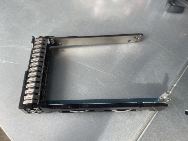 HP 2.5" Drive Caddies for Gen8 and Gen9 Servers Carousel 1