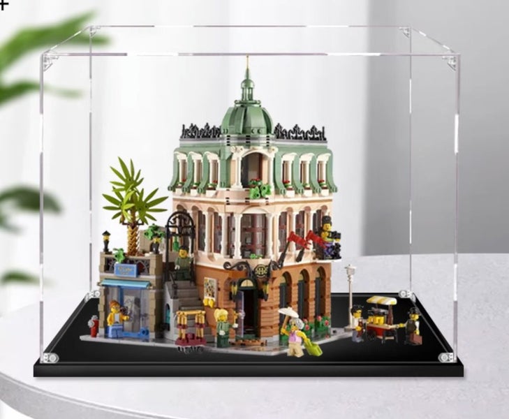 Lego #10297 Boutique Hotel / #10243 Parisian Restaurant Display Case Carousel 1