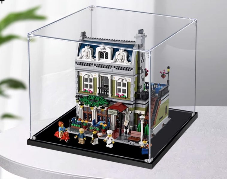 Lego #10297 Boutique Hotel / #10243 Parisian Restaurant Display Case Carousel 2