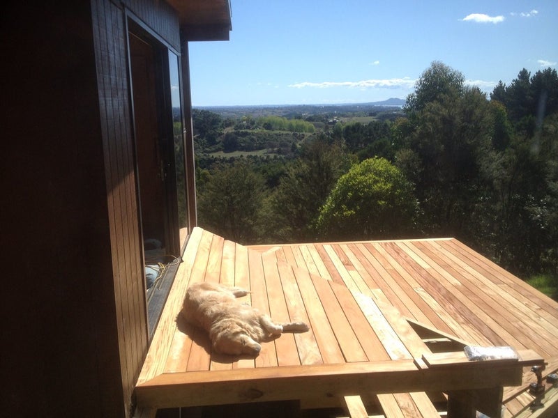 140 x 20 HARDWOOD MAHOGANY DECKING - $9.90 /meter Carousel 2