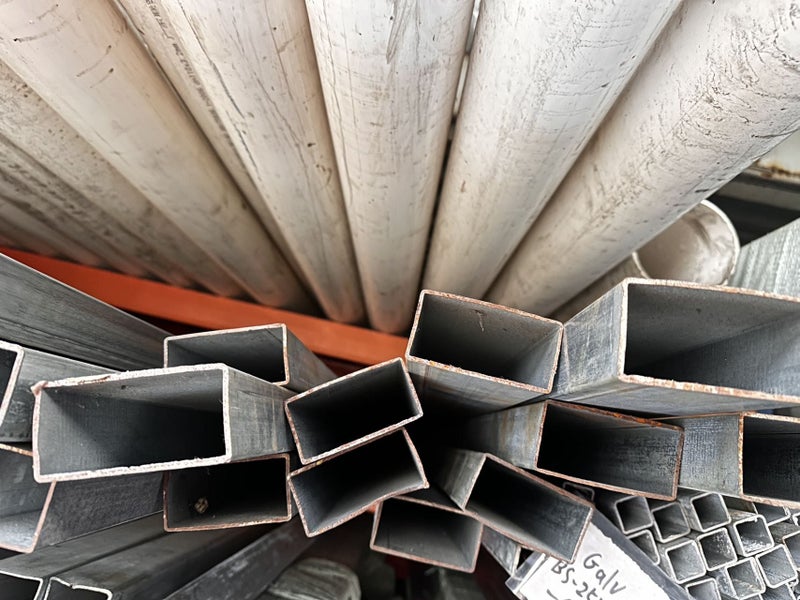 Galv /mild steel box section 40x20 /50x25 /65x35 / 60x40/ 80x40/ 100x50/120x60MM Carousel 1