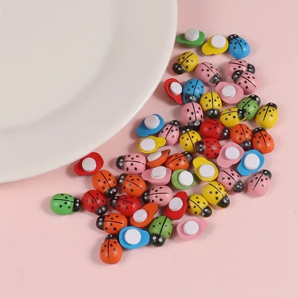 NEW 100pcs/Bag Mixed Colorful Wooden Ladybugs Flatback Ornaments Carousel 1