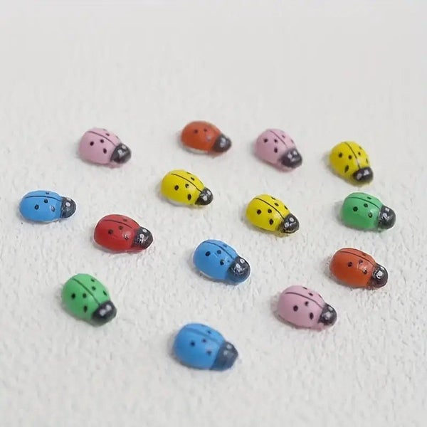 NEW 100pcs/Bag Mixed Colorful Wooden Ladybugs Flatback Ornaments Carousel 6