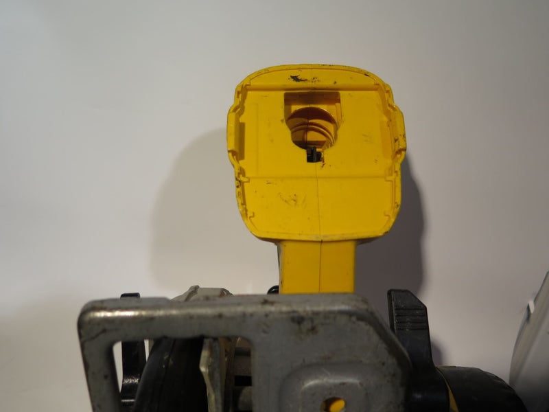 Dewalt DC390 18V 165mm Circular Saw Carousel 3