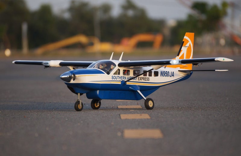 VQ Model Cessna 208 Grand Caravan EP/GP 55 Size ARF Southern Air **NEW IN BOX** Carousel 1