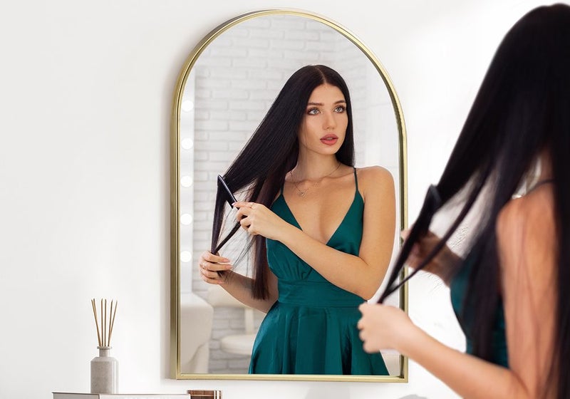 Wall Mounted Mirror Carousel 2