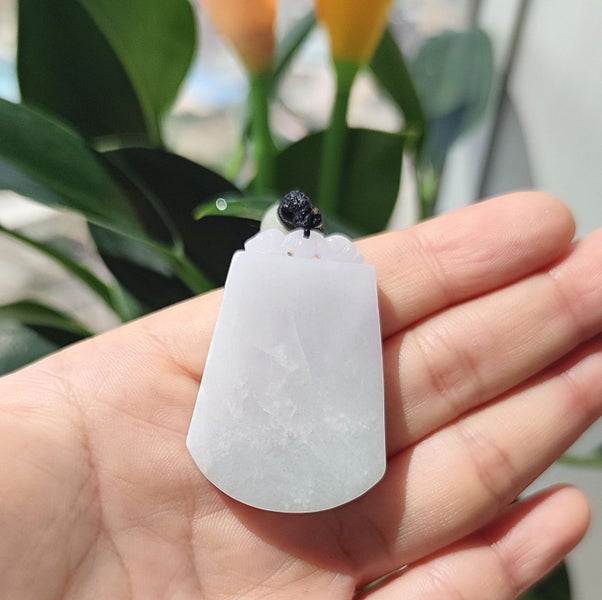 (Authentic Burmese Jadeite) Green Jade Pendant Natural Grade A NGS5SH-54 Carousel 2