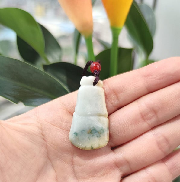 Genuine Grade A Burmese Green Jade Pendant - 100% Authentic Natural Jadeite Carousel 2