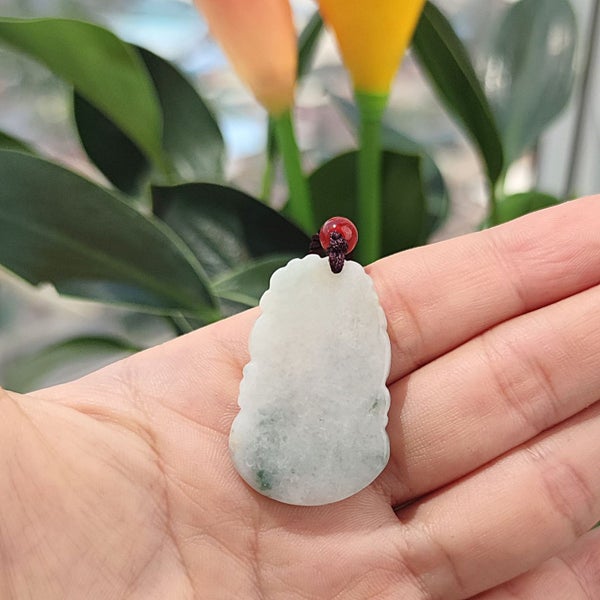 (Authentic Burmese Jadeite) Green Jade Pendant Natural Grade A NGS5SH-77 Carousel 2