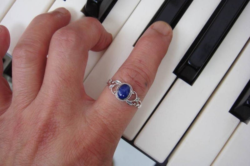 Ring | Sodalite | Oval | 8x6.5mm | sizeT | 925 Stg Silver #766 Carousel 1