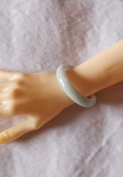 100% Natural Burmese Jade Bracelet Bangle Bracelet Myanmar Jadeite Gemstone Carousel 2