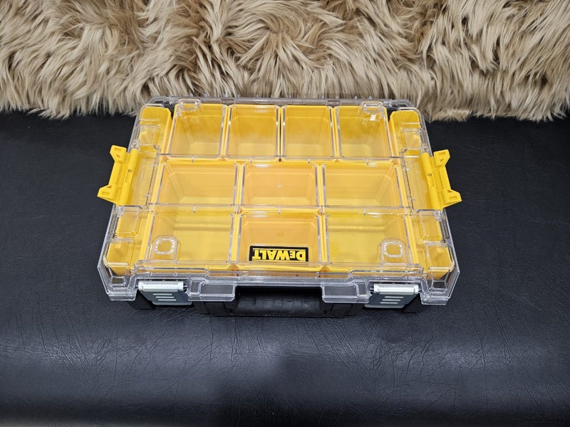 DEWALT TSTAK CLEAR LID ORGANISER Brand New! Carousel 1