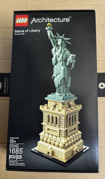 Lego 21042 Architecture Statue of Liberty (Retired set) Carousel 1