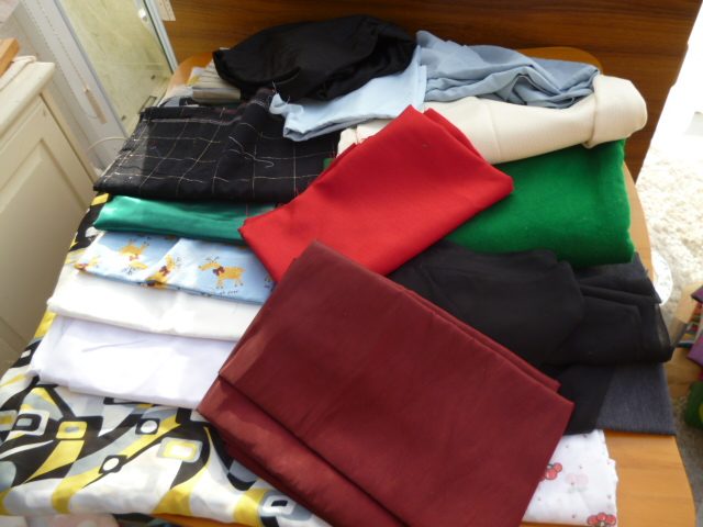 BULK SEWING FABRIC Carousel 1