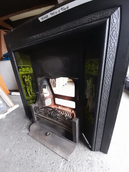 TM1689 Heritage Fireplace 965x970 Carousel 1